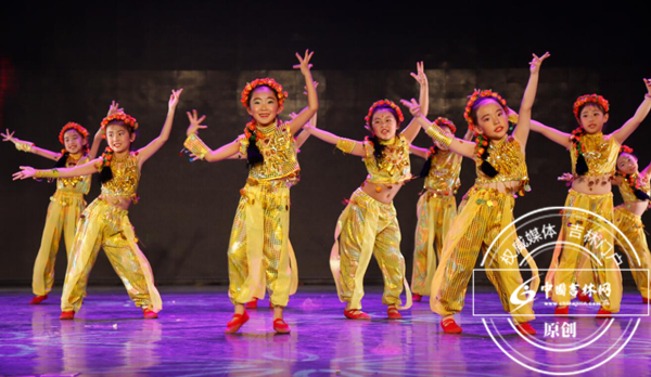 印度舞——《印巴女孩》