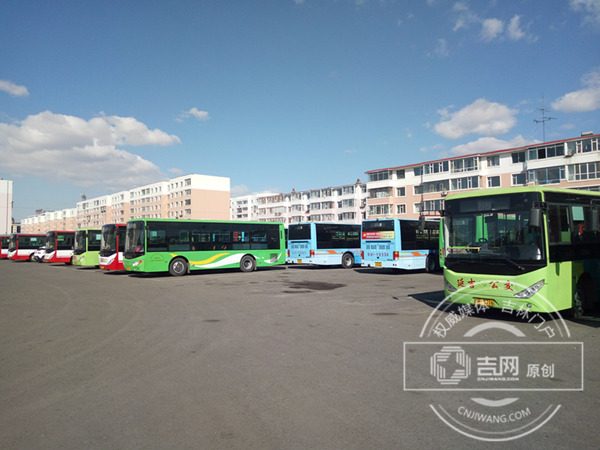 延吉全市500多名公交司机因待遇问题集体罢工