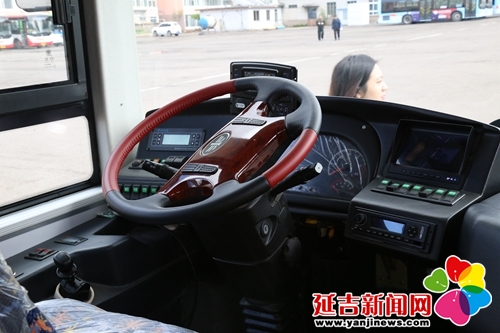 延吉新能源公交车上线试运营 感觉很棒！
