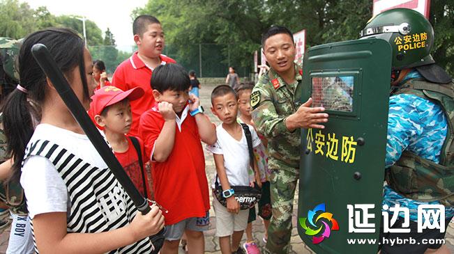 “警营开放日”活动.jpg