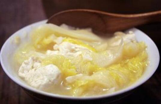 白菜炖冻豆腐 .png