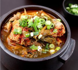 正宗韩国排骨泡饭.png
