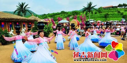 朝鲜族民俗文化文艺演出.jpeg 朝鲜族民俗文化文艺演出.jpeg