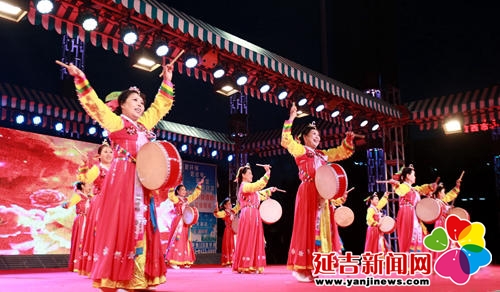 “快乐延吉大舞台”演出.jpeg “快乐延吉大舞台”演出.jpeg