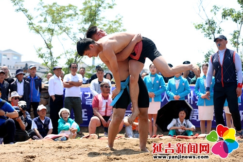 比赛精彩瞬间 金洪石 摄5.jpg