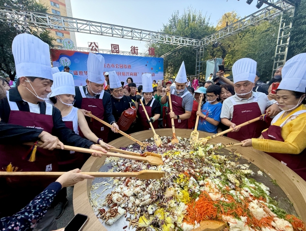 微信图片_20251009145414_1865_59.jpg